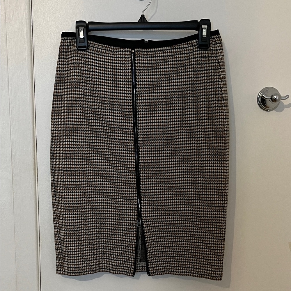 Gerry Weber Black and Cream Pencil Skirt